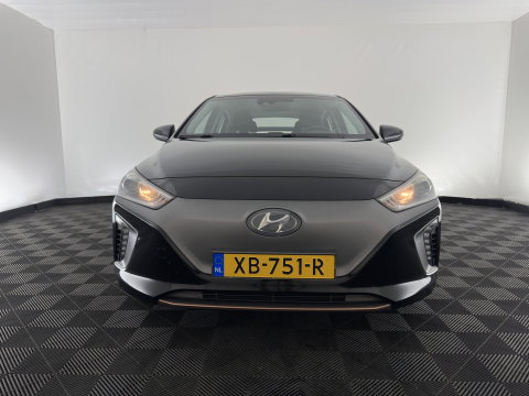 Hyundai IONIQ Comfort EV (INCL.BTW) Aut. *ADAPTIVE-CRUISE | DIGI-COCKPIT | SHIFTPADDLES | LANE-ASSIST | CCS-FASTLOADER | CRUISE | CAMERA | KEYLESS | DAB+ | NAVI-FULLMAP | ECC | PDC | 16"*