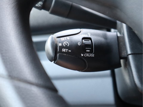 Toyota ProAce Worker 2.0 D 145pk Euro 6 - DC 6 Pers. - Trekhaak - Apple