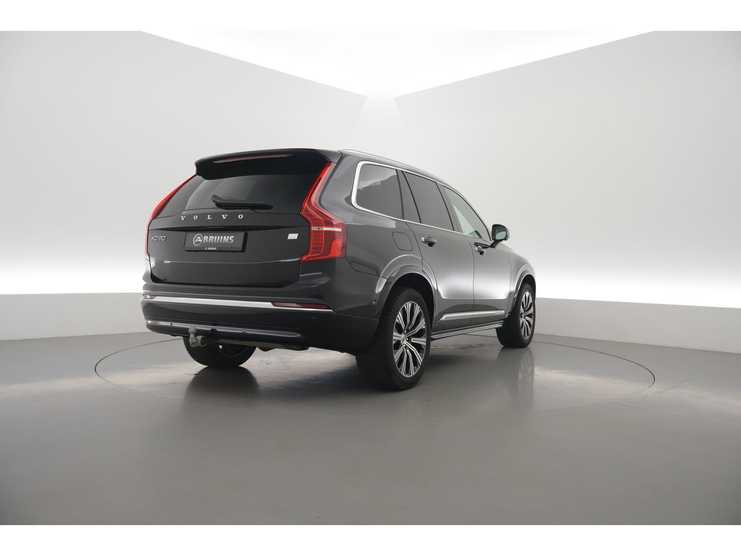 Volvo XC90 2.0 T8 Recharge AWD Ultimate Bright | SOH 95.7 % |Massage | Stoelventilatie | Trekhaak | 360 camera | Head-up |