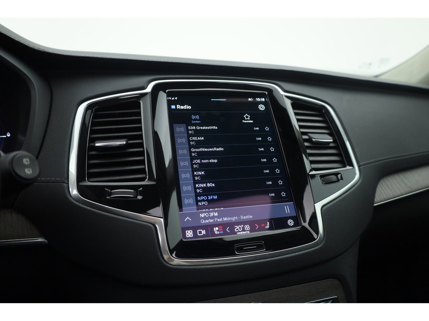 Volvo XC90 2.0 T8 Recharge AWD Ultimate Bright | SOH 95.7 % |Massage | Stoelventilatie | Trekhaak | 360 camera | Head-up |