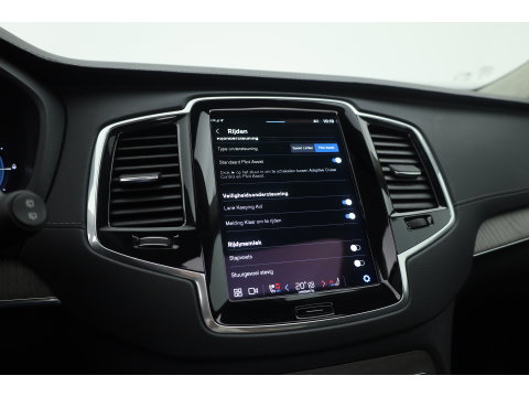 Volvo XC90 2.0 T8 Recharge AWD Ultimate Bright | SOH 95.7 % |Massage | Stoelventilatie | Trekhaak | 360 camera | Head-up |