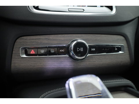 Volvo XC90 2.0 T8 Recharge AWD Ultimate Bright | SOH 95.7 % |Massage | Stoelventilatie | Trekhaak | 360 camera | Head-up |