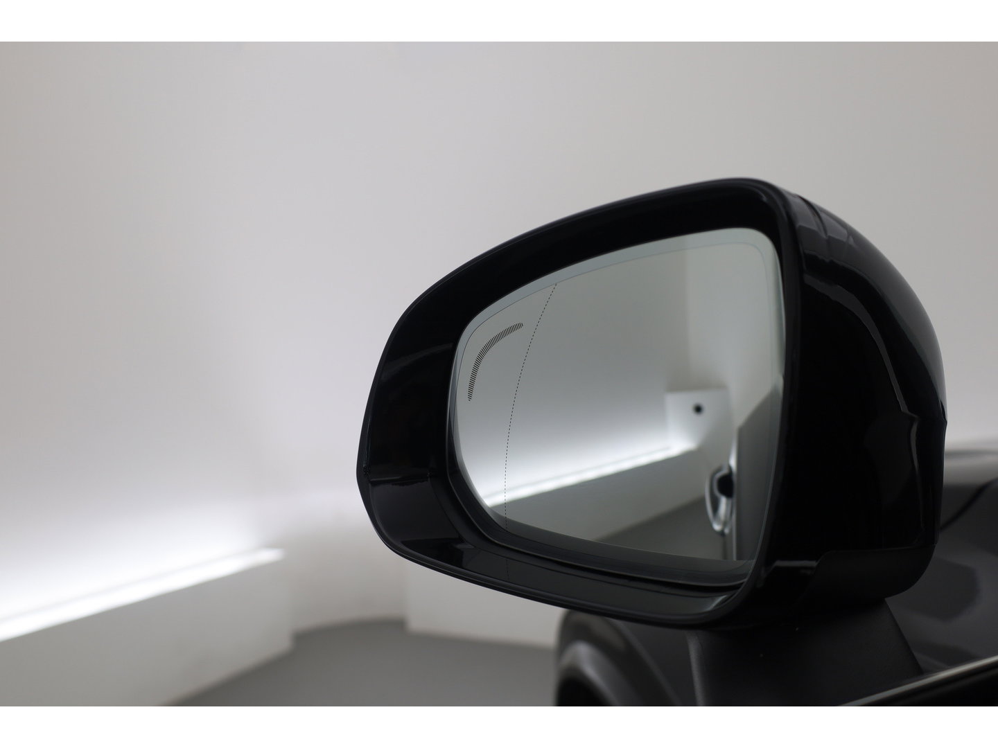 Volvo XC90 2.0 T8 Recharge AWD Ultimate Bright | SOH 95.7 % |Massage | Stoelventilatie | Trekhaak | 360 camera | Head-up |