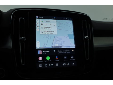 Volvo XC40 2.0 B3 Ultra Black Edition | Rijklaar! | S/K-Dak | Harman/Kardon | Bliss | Stuur-stoel+Voorruitverw. | 360*+PDC | Memory | Nav+App.Connect | Elek. Klep V