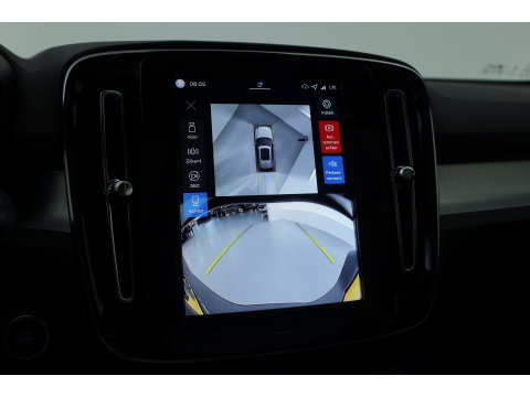 Volvo XC40 2.0 B3 Ultra Black Edition | Rijklaar! | S/K-Dak | Harman/Kardon | Bliss | Stuur-stoel+Voorruitverw. | 360*+PDC | Memory | Nav+App.Connect | Elek. Klep V