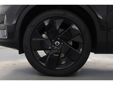 Volvo XC40 2.0 B3 Ultra Black Edition | Rijklaar! | S/K-Dak | Harman/Kardon | Bliss | Stuur-stoel+Voorruitverw. | 360*+PDC | Memory | Nav+App.Connect | Elek. Klep V