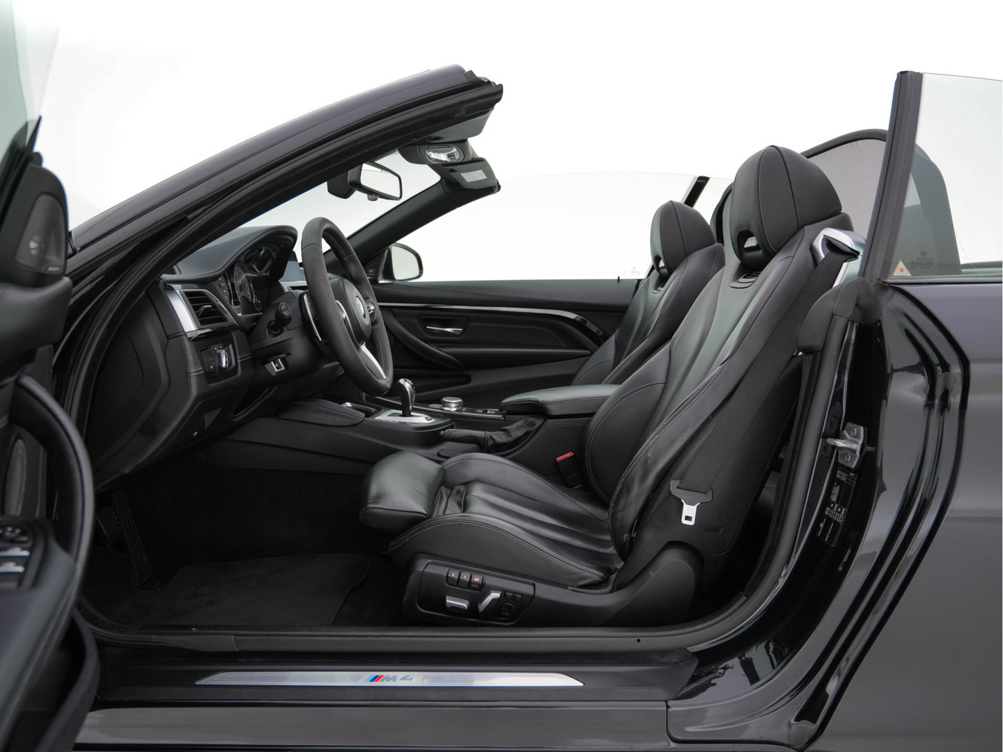 BMW M4 4-serie Cabrio Competition FULL! *HEAD-UP | M-SPORT EXHAUST | CARBON | LEDER | AIR-SCARF | HARMANKARDON | MEMORY-PACK | FULL-LED | KEYLESS | DAB+ | BLINDSPOT | HEATED-SPORTSEATS | DAB+ | 20''ALU*