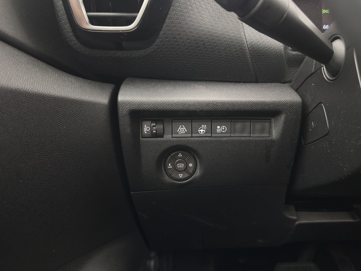 Citroën Ë-C4 Shine Pack Business 50 kWh [3-Fase-11kW] (INCL-BTW) *HEAD-UP | LEATHER | FULL-LED | ADAPTIVE-CRUISE | DIGI-COCKPIT | BLIND-SPOT | HEATED-COMFORTSEATS | KEYLESS | DAB+ | NAVI-FULLMAP | ECC | LANE-ASSIST | PDC | CRUISE | 18''ALU*