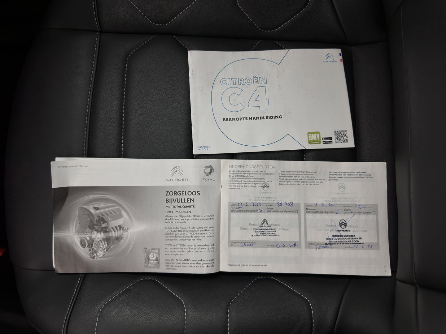 Citroën Ë-C4 Shine Pack Business 50 kWh [3-Fase-11kW] (INCL-BTW) *HEAD-UP | LEATHER | FULL-LED | ADAPTIVE-CRUISE | DIGI-COCKPIT | BLIND-SPOT | HEATED-COMFORTSEATS | KEYLESS | DAB+ | NAVI-FULLMAP | ECC | LANE-ASSIST | PDC | CRUISE | 18''ALU*