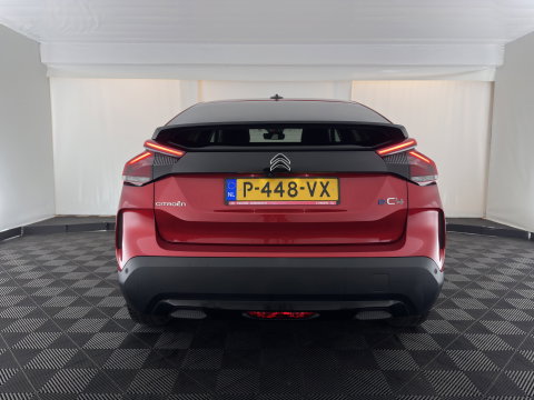 Citroën Ë-C4 Shine Pack Business 50 kWh [3-Fase-11kW] (INCL-BTW) *HEAD-UP | LEATHER | FULL-LED | ADAPTIVE-CRUISE | DIGI-COCKPIT | BLIND-SPOT | HEATED-COMFORTSEATS | KEYLESS | DAB+ | NAVI-FULLMAP | ECC | LANE-ASSIST | PDC | CRUISE | 18''ALU*