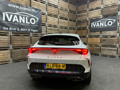 CUPRA Formentor 1.5 TSI e-Hybrid Business Black-line 360 camera