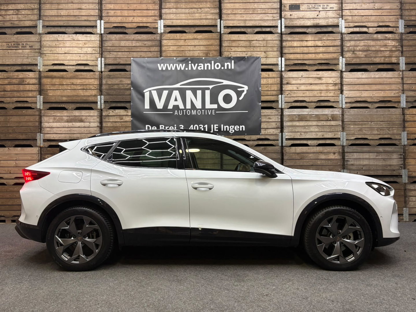 CUPRA Formentor 1.5 TSI e-Hybrid Business Black-line 360 camera