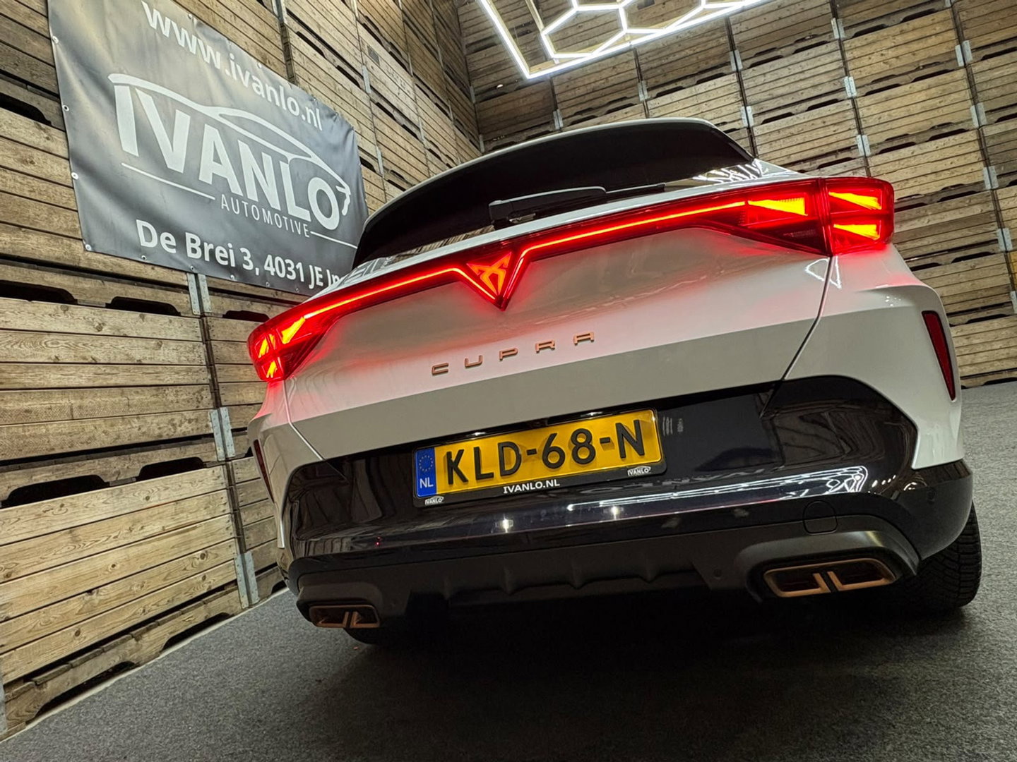 CUPRA Formentor 1.5 TSI e-Hybrid Business Black-line 360 camera