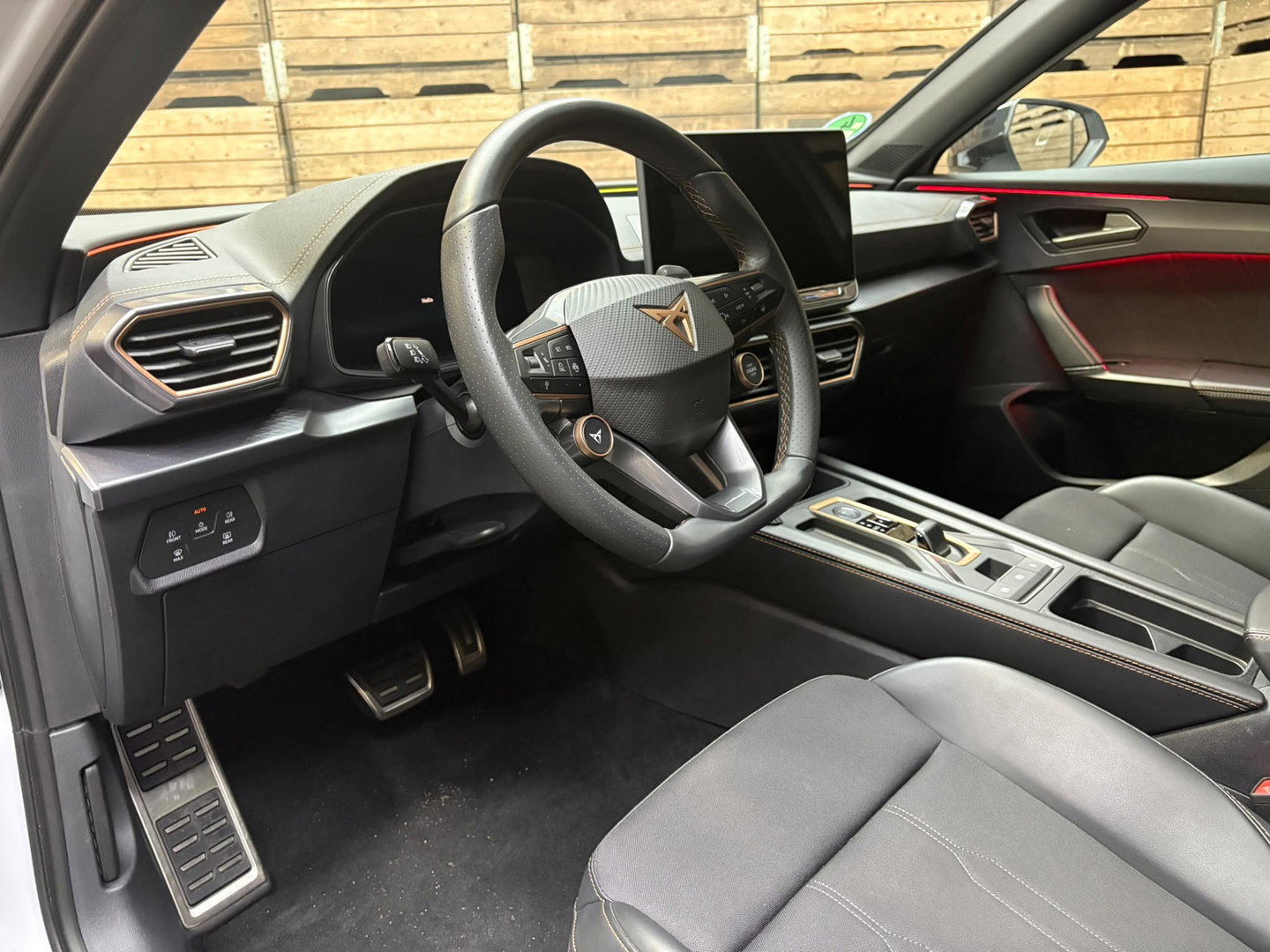 CUPRA Formentor 1.5 TSI e-Hybrid Business Black-line 360 camera