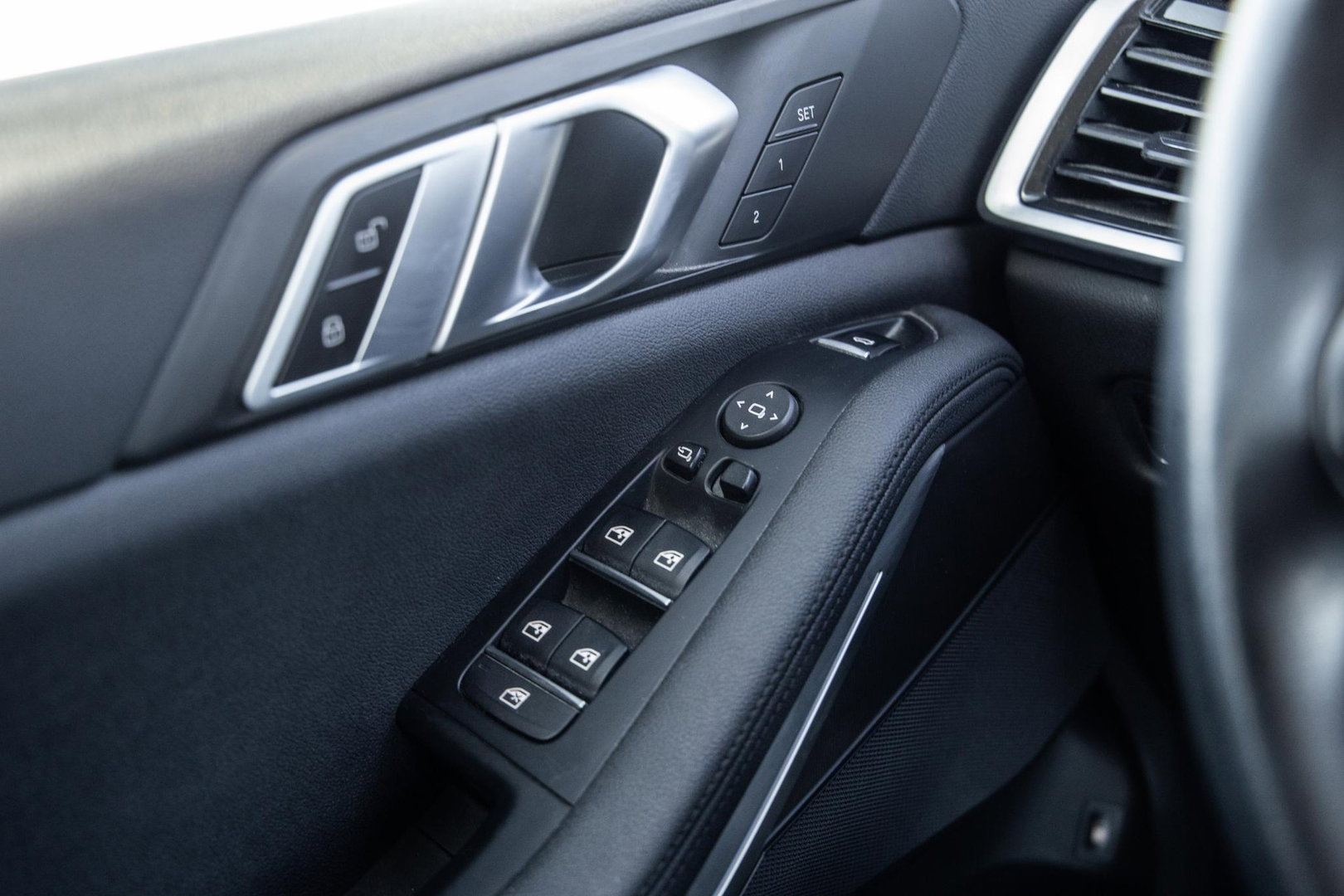 BMW X5 xDrive45e Executive CARPLAY / CAMERA / DEALER ONDERHOUDEN / ZWART LEER / STOELVERWARMING / TREKHAAK