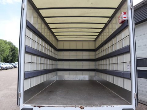 Renault Master T35 2.3 dCi 145 pk Bakwagen - A.Deuren - NL Auto