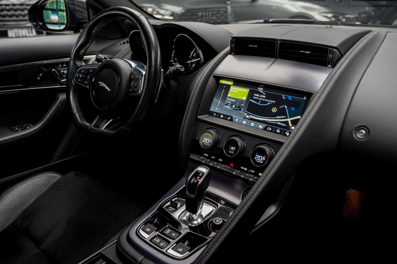 Jaguar F-Type
