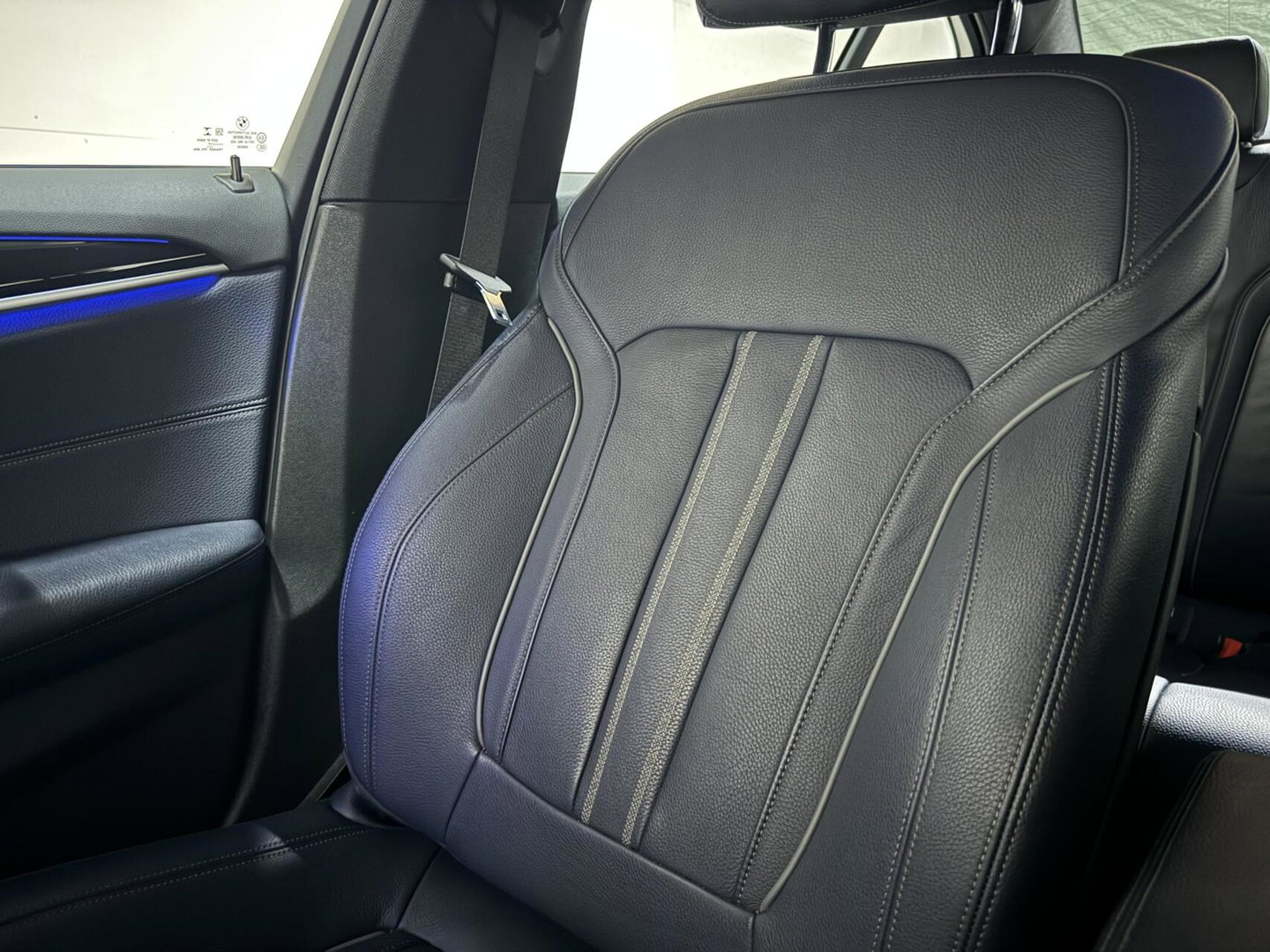 BMW 5 Serie 530e iPerformance M-Sport Leer Sfeer CarPlay Memory