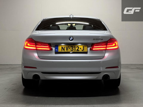 BMW 5 Serie 530e iPerformance M-Sport Leer Sfeer CarPlay Memory