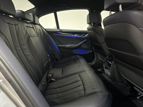 BMW 5 Serie 530e iPerformance M-Sport Leer Sfeer CarPlay Memory