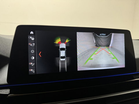 BMW 5 Serie 530e iPerformance M-Sport Leer Sfeer CarPlay Memory