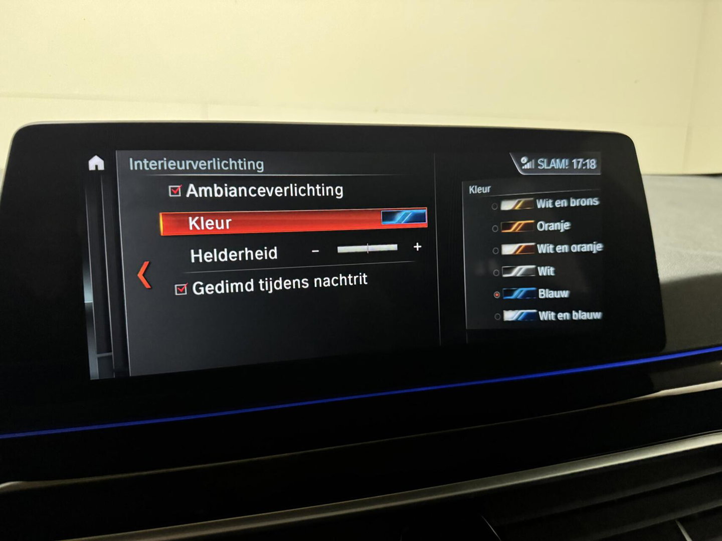 BMW 5 Serie 530e iPerformance M-Sport Leer Sfeer CarPlay Memory