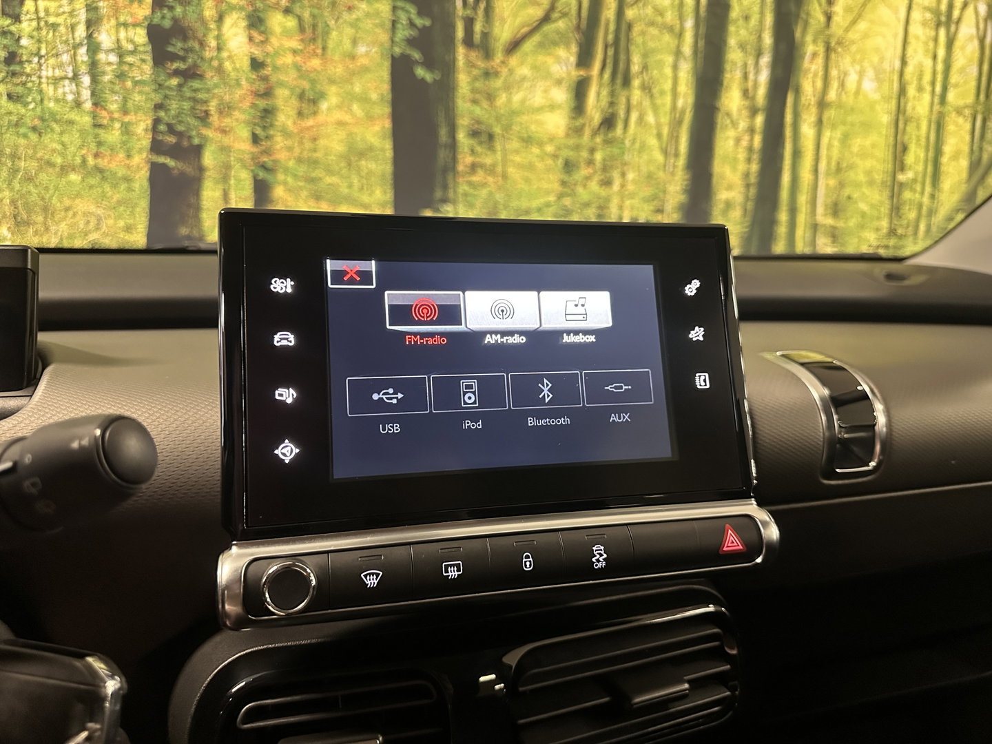 Citroën C4 Cactus 1.2 PureTech Business | Automaat | Origneel Nederlands | Achteruitrijcamera | Cruise Control | Parkeersensoren Achter | Bluetooth | Isofix | Navigatie