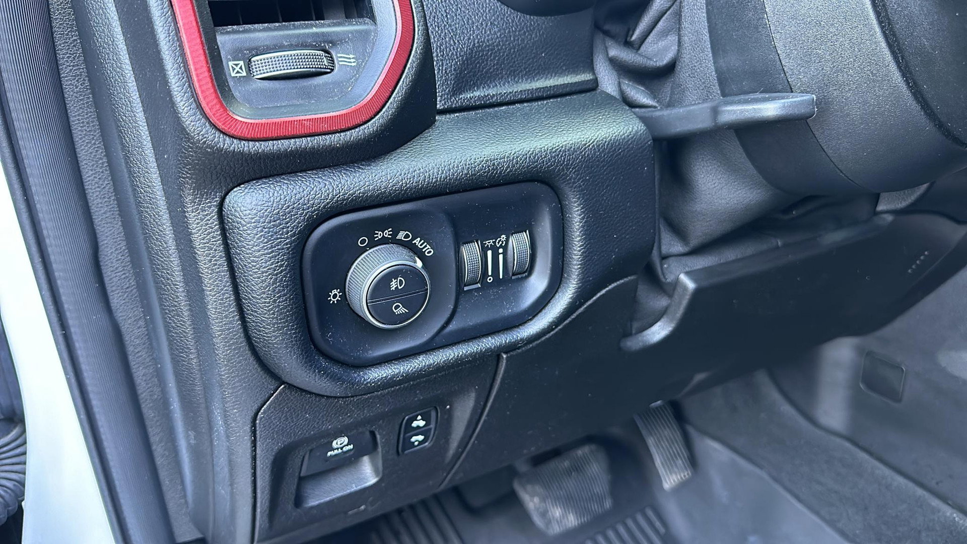 Dodge Ram Ram1500 Rebel 5.7 LPG MARGE BTW & BPM VRIJ!