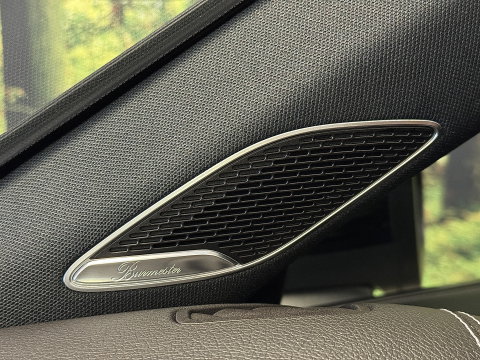 Mercedes-Benz A-Klasse 250 e Premium Plus | Grafietgrijs Mango | Burmester | Panorama dak | Head-Up Display | 360° Camera | Multibeam Led | Sfeerverlichting | Trekhaak | Apple Carplay | Android Auto |