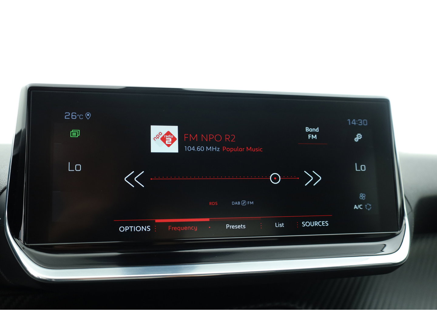 Peugeot 2008 1.2 PureTech Blue Lease Allure | Cruise Control | Camera | Navi | Stoelverw. | DAB | Android Auto | 17'' | PDC+A