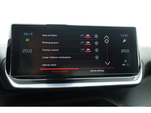 Peugeot 2008 1.2 PureTech Blue Lease Allure | Cruise Control | Camera | Navi | Stoelverw. | DAB | Android Auto | 17'' | PDC+A