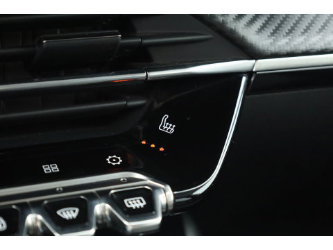 Peugeot 2008 1.2 PureTech Blue Lease Allure | Cruise Control | Camera | Navi | Stoelverw. | DAB | Android Auto | 17'' | PDC+A