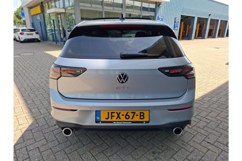 Volkswagen Golf 2.0 TSI GTI 265PK AUTOMAAT PANO NAVI CAMERA HEAD-UP LMV 19 INCH