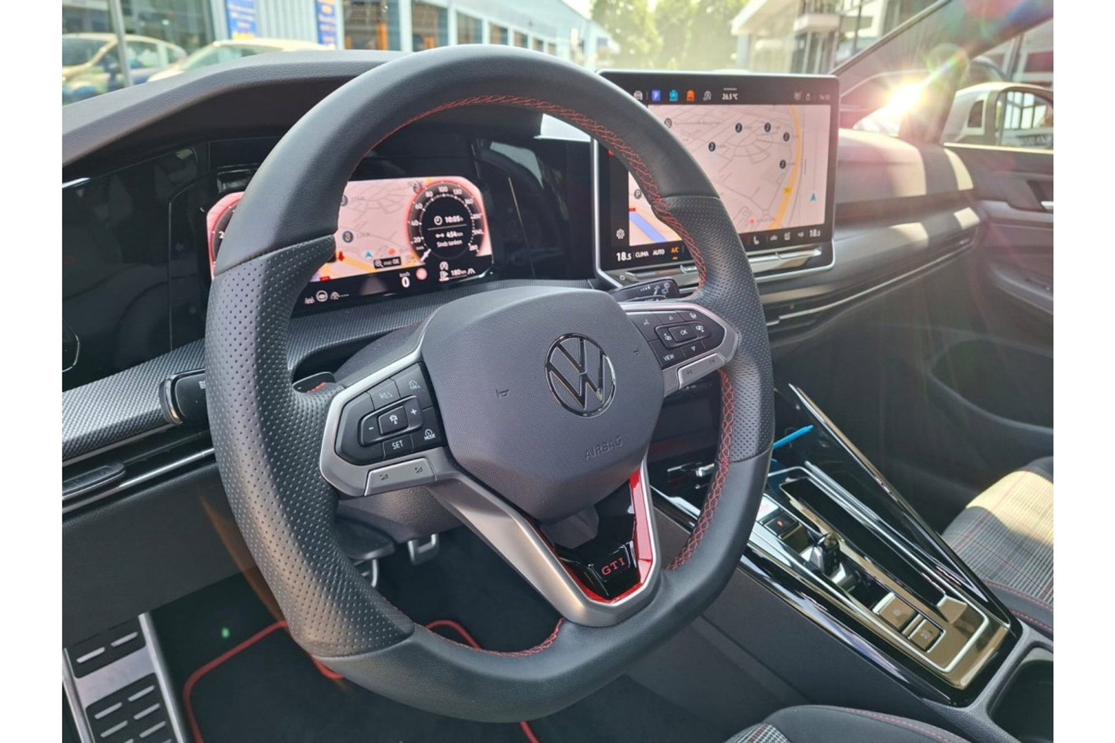 Volkswagen Golf 2.0 TSI GTI 265PK AUTOMAAT PANO NAVI CAMERA HEAD-UP LMV 19 INCH