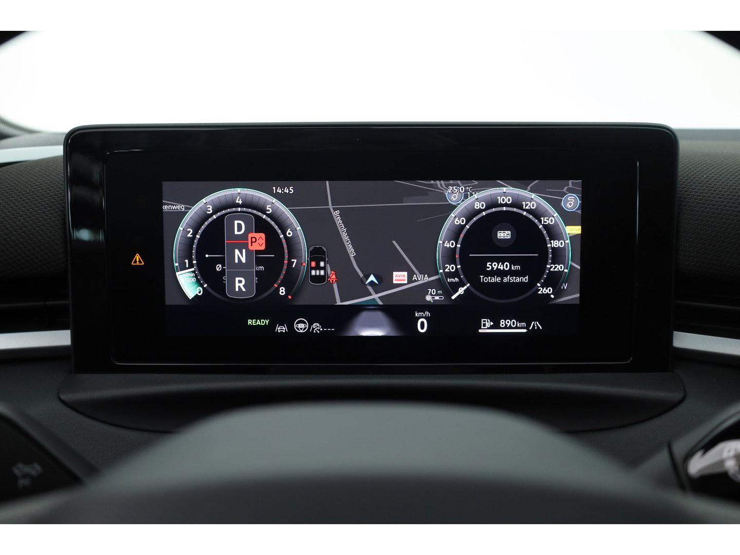 Volkswagen T-Roc 1.5 eTsi R-Line First Edition | Dig. Cockpit | IQ Light | Pano | Adapt. Cruise | Trekhaak | Head-up | Harman Kardon | Keyless | 360cam | Stoel- Stuurverw.
