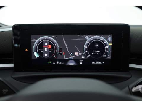 Volkswagen T-Roc 1.5 eTsi R-Line First Edition | Dig. Cockpit | IQ Light | Pano | Adapt. Cruise | Trekhaak | Head-up | Harman Kardon | Keyless | 360cam | Stoel- Stuurverw.