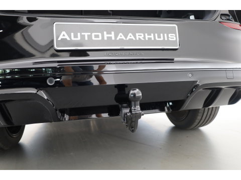 Volkswagen T-Roc 1.5 eTsi R-Line First Edition | Dig. Cockpit | IQ Light | Pano | Adapt. Cruise | Trekhaak | Head-up | Harman Kardon | Keyless | 360cam | Stoel- Stuurverw.