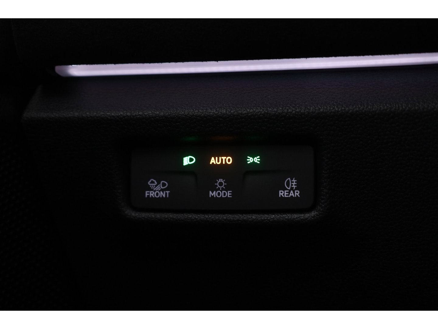 Volkswagen Tiguan 1.5 eHybrid R-Line Black Style 272pk Nieuw | Stoelventi. | Memory | Pano | 360cam | Leder | Elek. Trekhaak | HUD | Adapt. Cruise | Massage |