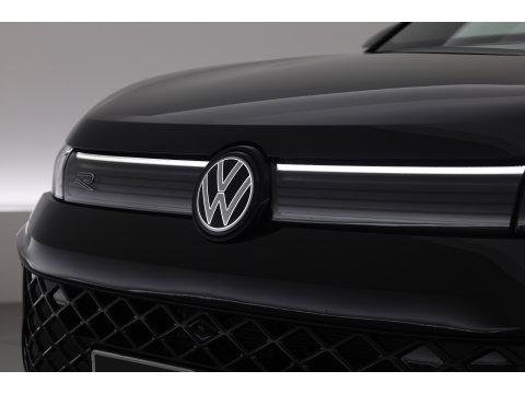 Volkswagen Tiguan 1.5 eHybrid R-Line Black Style 272pk Nieuw | Stoelventi. | Memory | Pano | 360cam | Leder | Elek. Trekhaak | HUD | Adapt. Cruise | Massage |