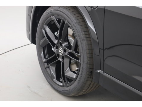 Volkswagen Tiguan 1.5 eHybrid R-Line Black Style 272pk Nieuw | Stoelventi. | Memory | Pano | 360cam | Leder | Elek. Trekhaak | HUD | Adapt. Cruise | Massage |