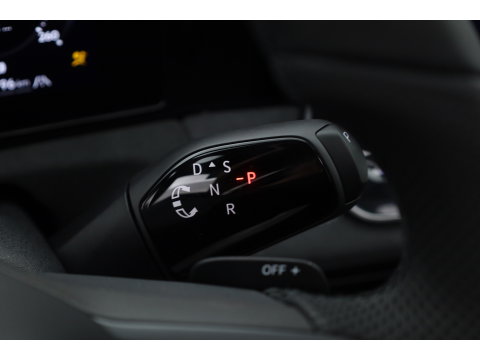 Volkswagen Tiguan 1.5 eHybrid R-Line Black Style 272pk Nieuw | Stoelventi. | Memory | Pano | 360cam | Leder | Elek. Trekhaak | HUD | Adapt. Cruise | Massage |
