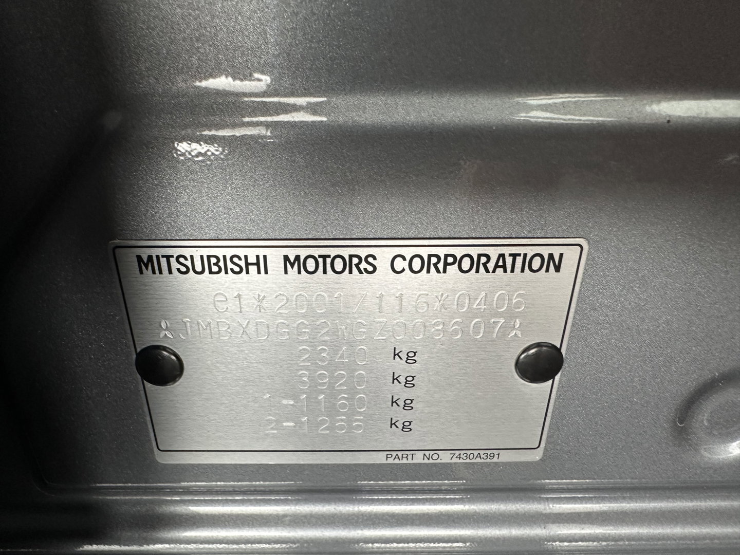 Mitsubishi Outlander 2.0 PHEV instyle AWD (Plug-In) Aut *LEATHER | FULL-LED | NAVI-FULLMAP | KEYLESS | TOPVIEW | HEATED-COMFORTSEATS | ECC | SHIFT-PADDLES | PDC | CRUISE | PRIVACY-GLASS | DAB | TOWBAR | 18''ALU *