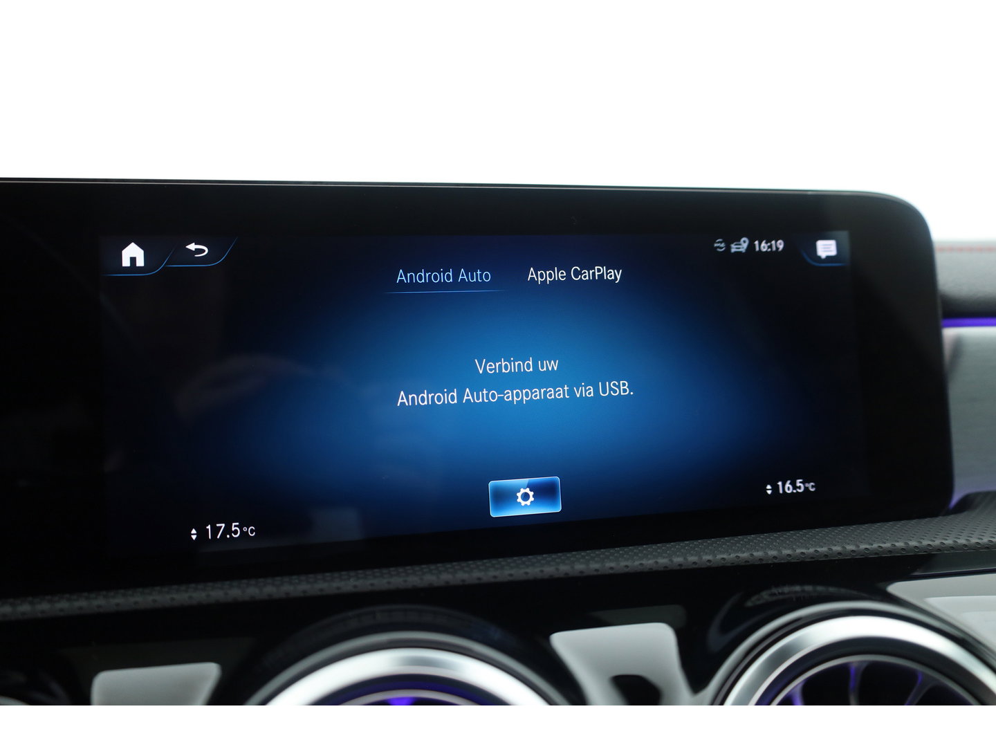 Mercedes-Benz CLA-Klasse Shooting Brake 180 Business Solution AMG | AMG-Styling | Matrix Led | CarPlay | Burmester | Stoelverw. | Panoramadak | DAB