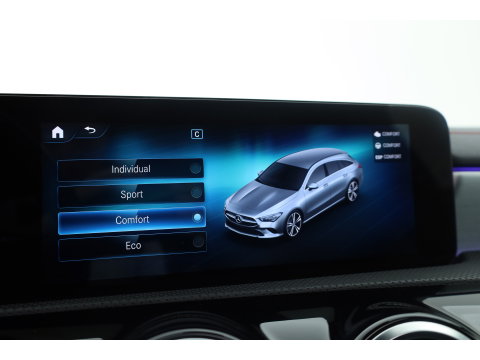 Mercedes-Benz CLA-Klasse Shooting Brake 180 Business Solution AMG | AMG-Styling | Matrix Led | CarPlay | Burmester | Stoelverw. | Panoramadak | DAB
