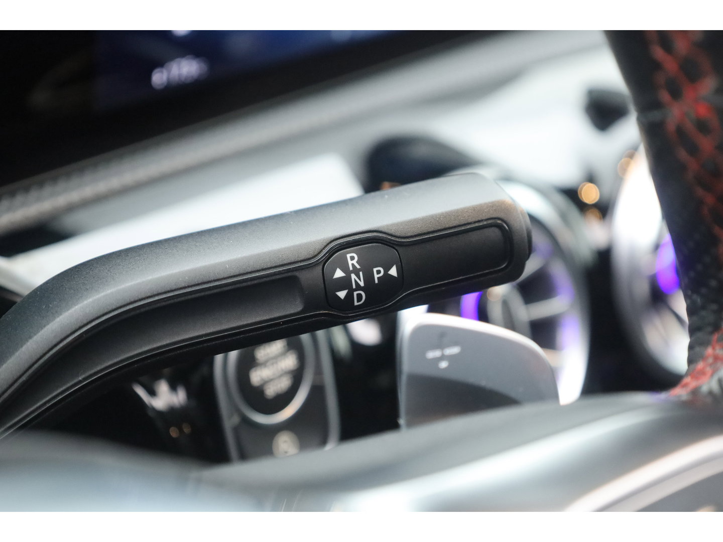Mercedes-Benz CLA-Klasse Shooting Brake 180 Business Solution AMG | AMG-Styling | Matrix Led | CarPlay | Burmester | Stoelverw. | Panoramadak | DAB