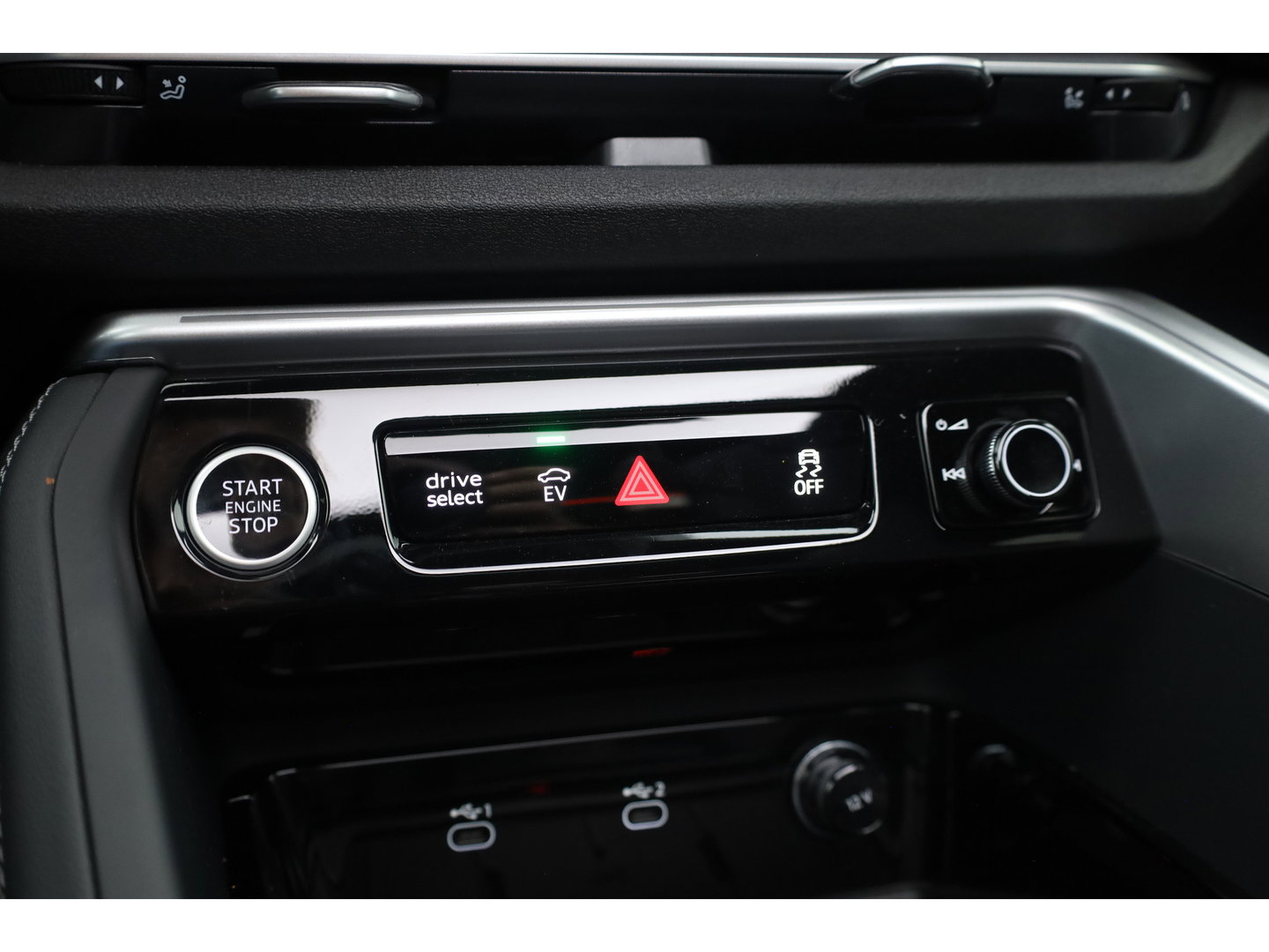 Audi Q5 2.0 TFSI e-hybrid quattro S edition | Dig. Cockpit | Trekhaak | Pano | 360cam | Adapt. Cruise | Memory | Leder | Keyless | Stoelverw. | Apple CarPlay