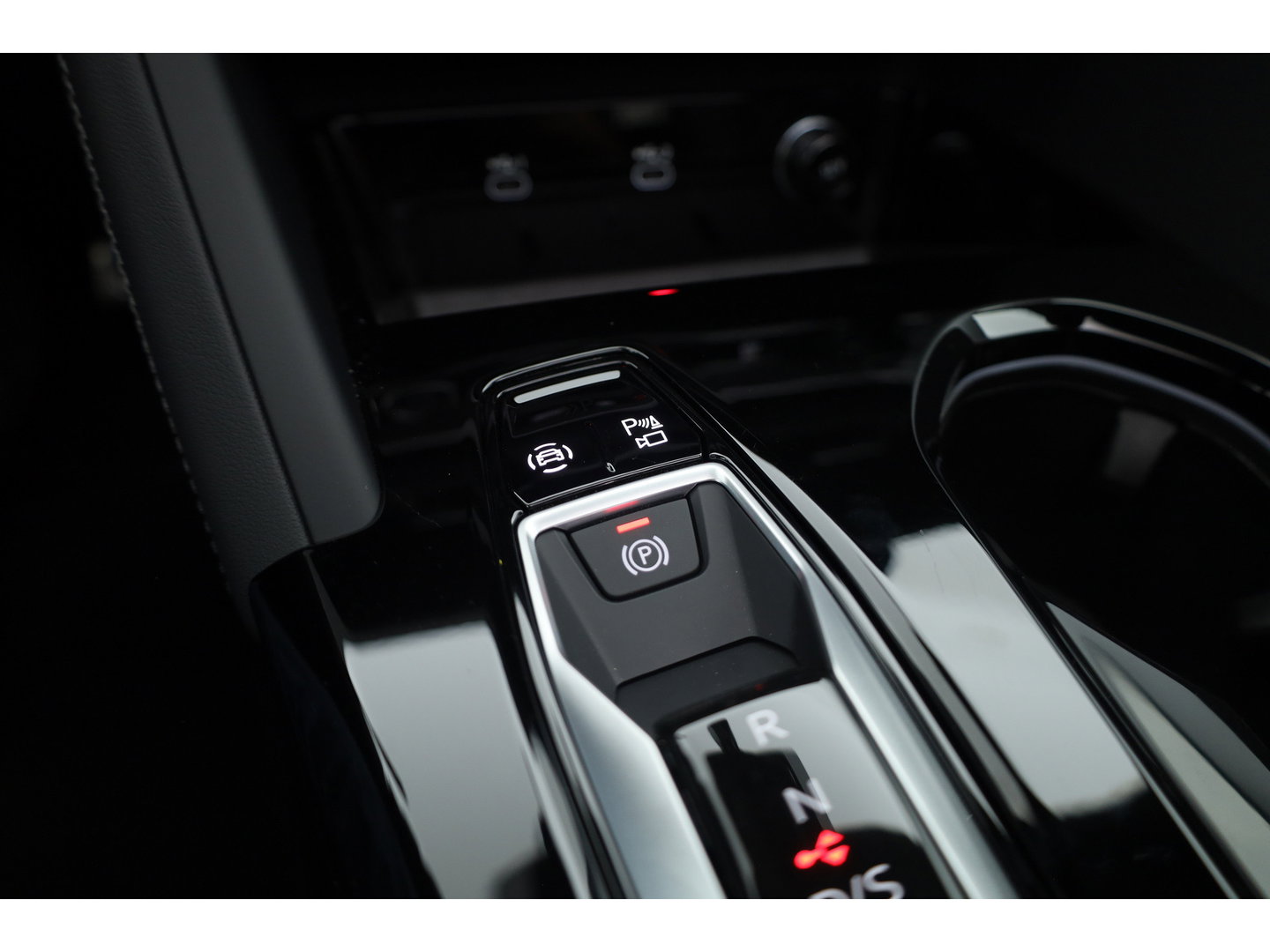 Audi Q5 2.0 TFSI e-hybrid quattro S edition | Dig. Cockpit | Trekhaak | Pano | 360cam | Adapt. Cruise | Memory | Leder | Keyless | Stoelverw. | Apple CarPlay