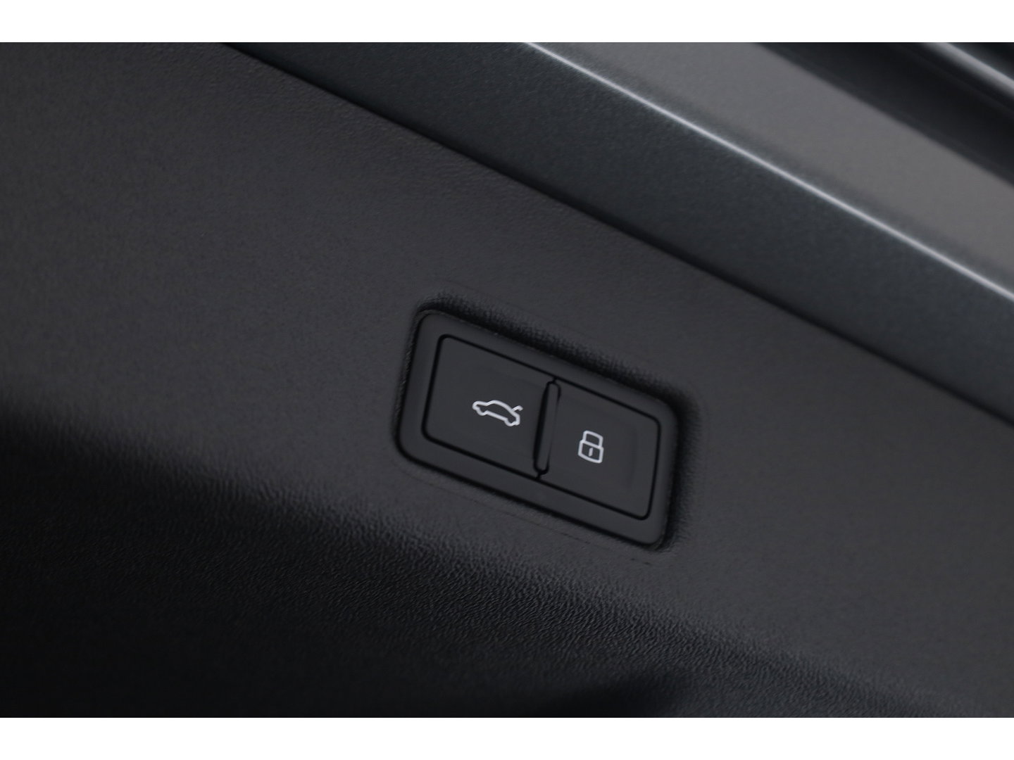 Audi Q5 2.0 TFSI e-hybrid quattro S edition | Dig. Cockpit | Trekhaak | Pano | 360cam | Adapt. Cruise | Memory | Leder | Keyless | Stoelverw. | Apple CarPlay