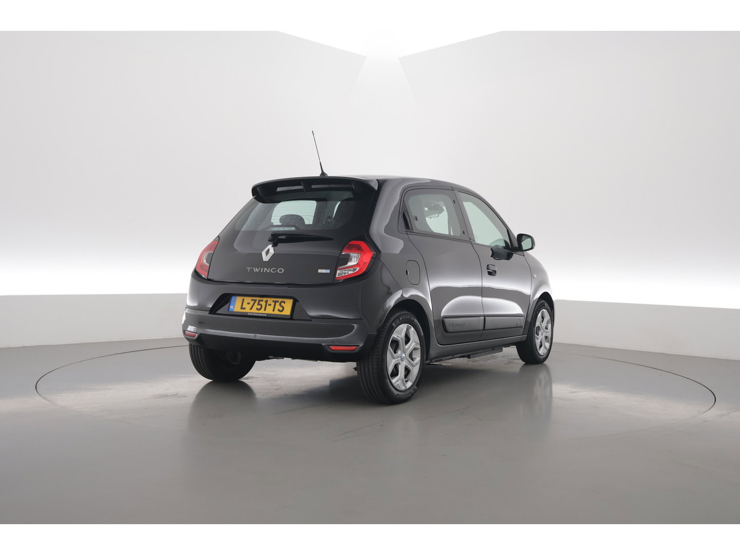 Renault Twingo Z.E. R80 Intens | SOH 96% | Camera | Apple CarPlay & Android Auto | Licht- Regensensor | DAB