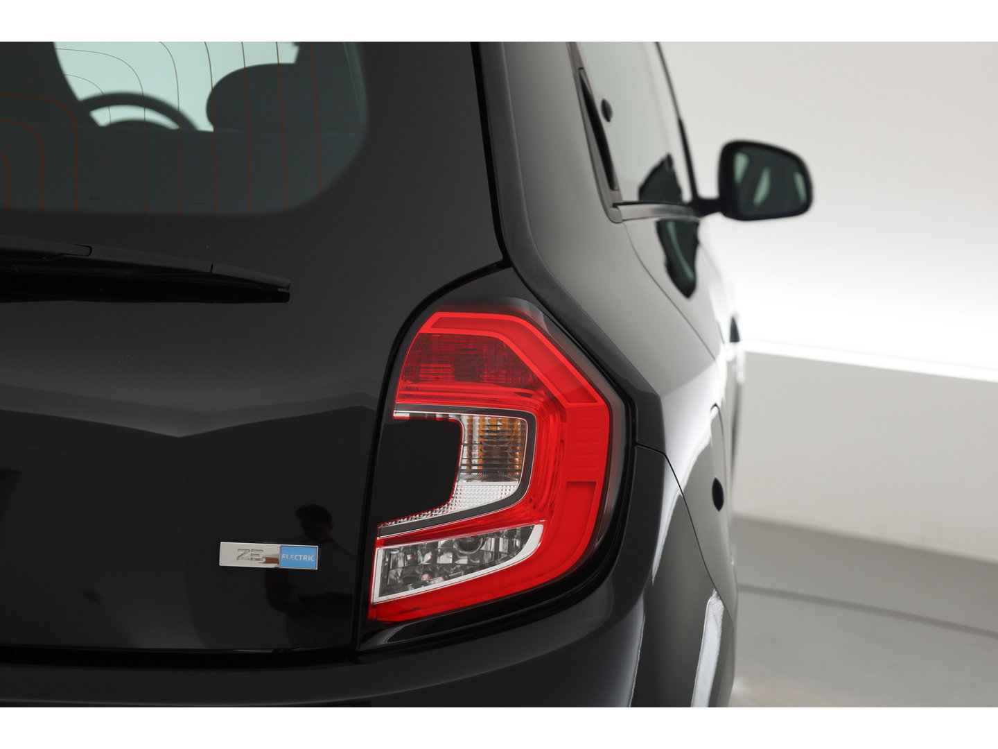 Renault Twingo Z.E. R80 Intens | SOH 96% | Camera | Apple CarPlay & Android Auto | Licht- Regensensor | DAB